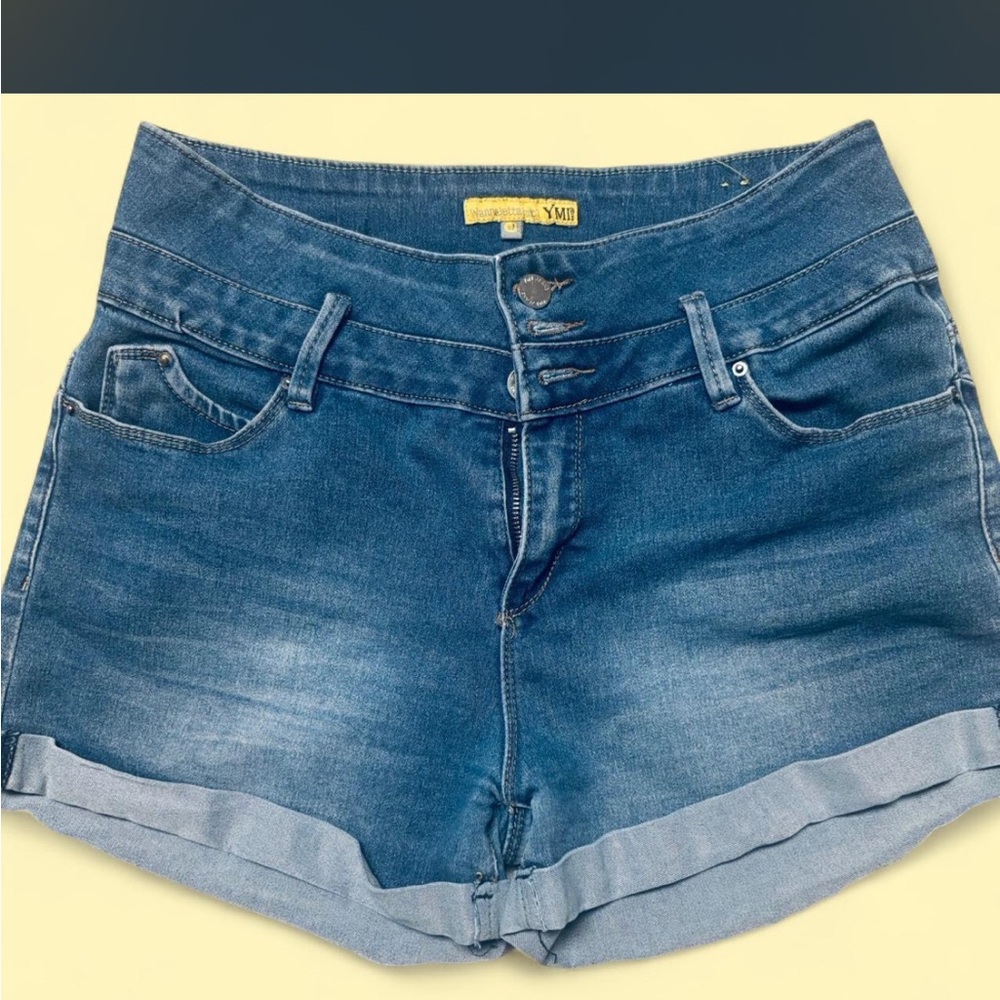 Women’s High Waisted Blue  denim  stretchy Shorts